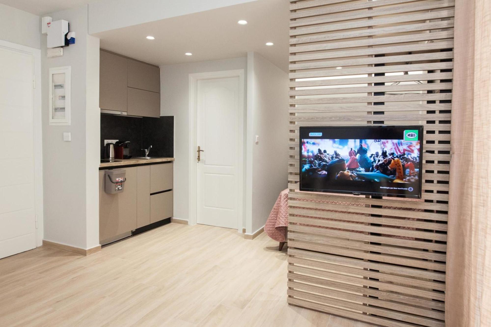 Petralona Gem Hotel-Style Studio With Balcony Atena Exterior foto